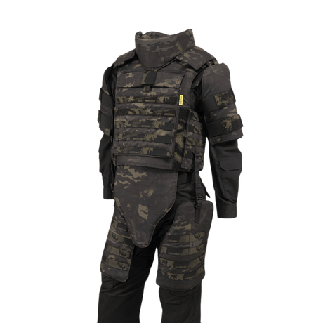 Billede af Anorak Niobium® Tactical II – full set MultiCam® kropspanser-system, designet til omfattende beskyttelse og fleksibilitet.